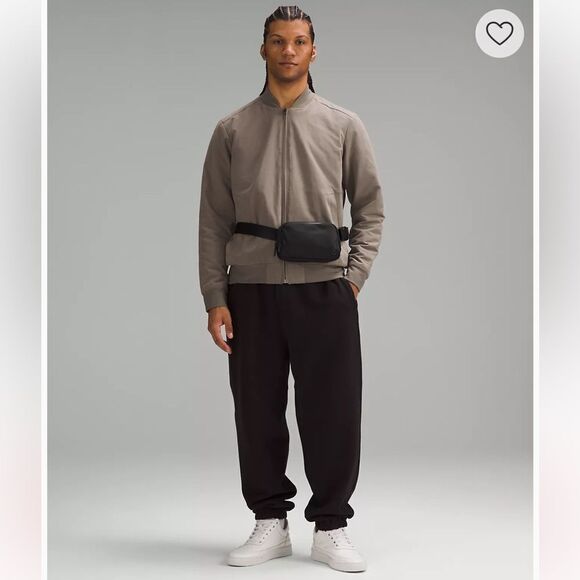 lululemon 1L Black Everywhere Belt Bag Fanny Pack Water Repellent Black Logo - Picture 11 of 13